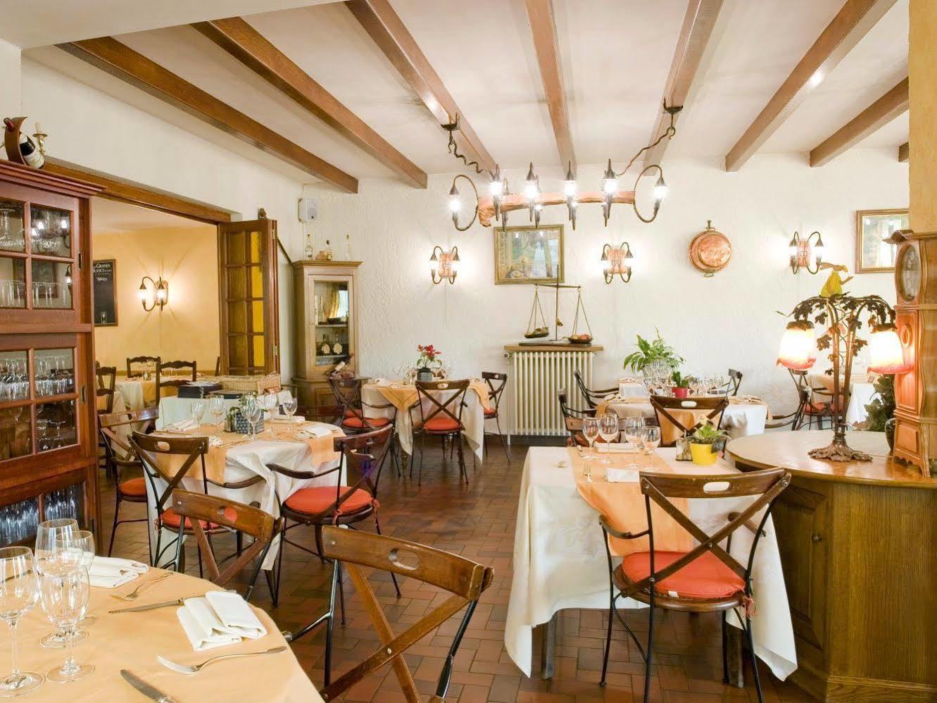 Logis Hotel- Restaurant La Renaissance Baccarat Ngoại thất bức ảnh
