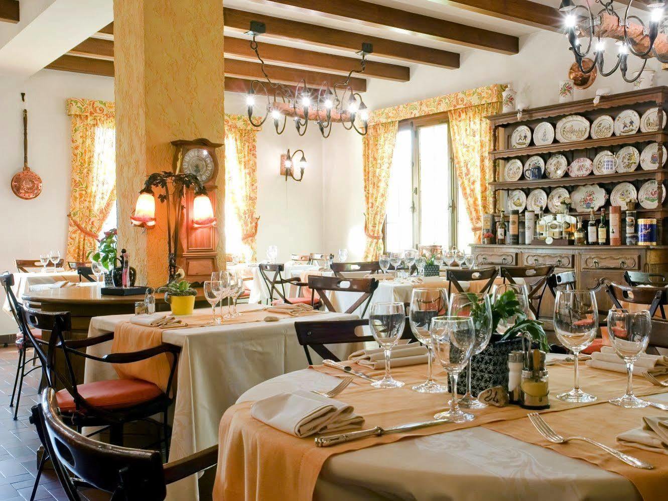 Logis Hotel- Restaurant La Renaissance Baccarat Ngoại thất bức ảnh